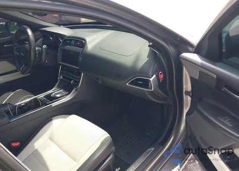 2017 Jaguar Xe 35T R-Sport from USA, damaged, VIN SAJAF4BV6HA947652